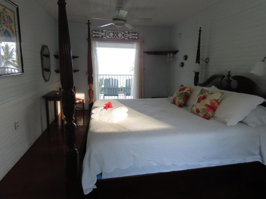 Sand Dollar Beach Bed & Breakfast Bocas del Toro Exteriör bild